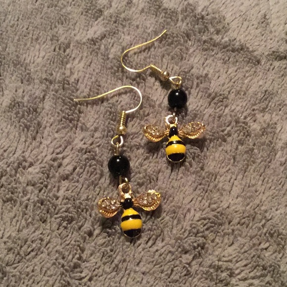 Price Drop ..Earrings, Honey Bee Earrings, - Picture 8 of 8
